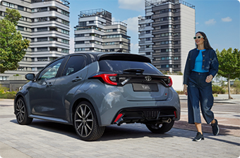 Sestavte si Yaris
